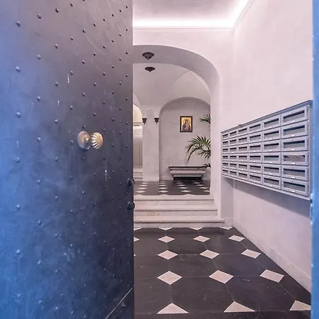 Palazzo Pellicceria 16 Apartment Genoa